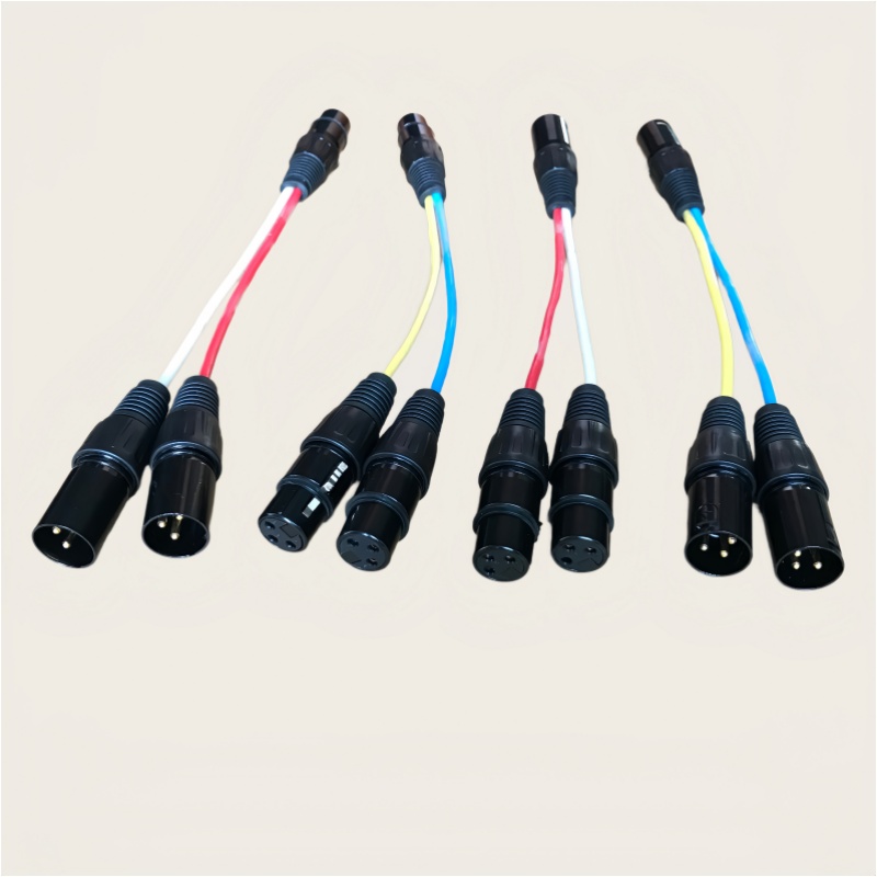 ตัวแยกสัญญาณเสียง XLR แบบ Y (4 - Audio Splitter Y บทวิจารณ์และราคา